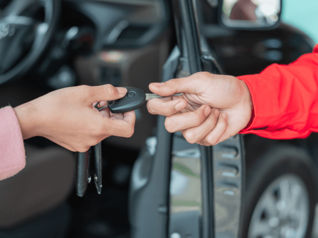 Comment louer une voiture à Bordeaux en 3 clics (guide pas à pas)